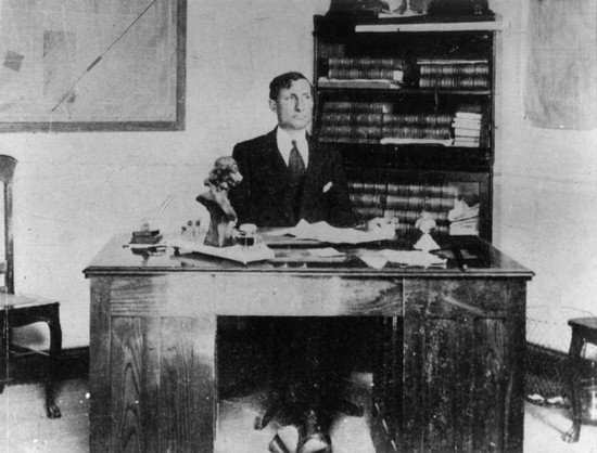 Archivo: Primer Intendente Municipal.jpg